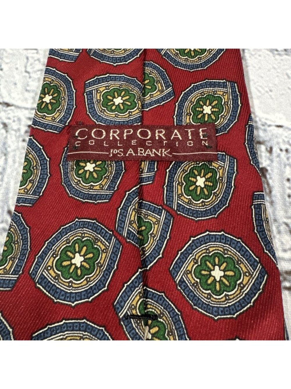 JOS. A. BANK Corporate Collection Men's Silk Necktie USA Geometric Red Blue